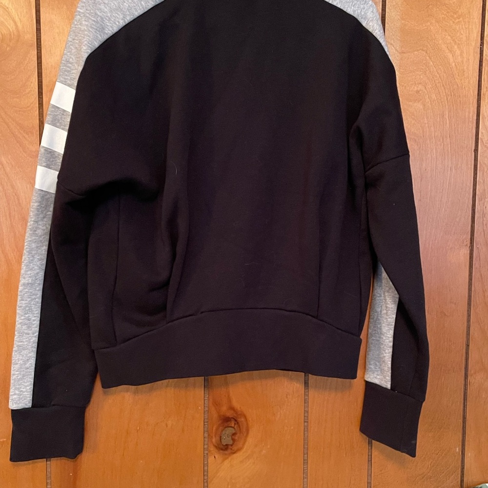 Addias Jacket - Picture 5 of 5